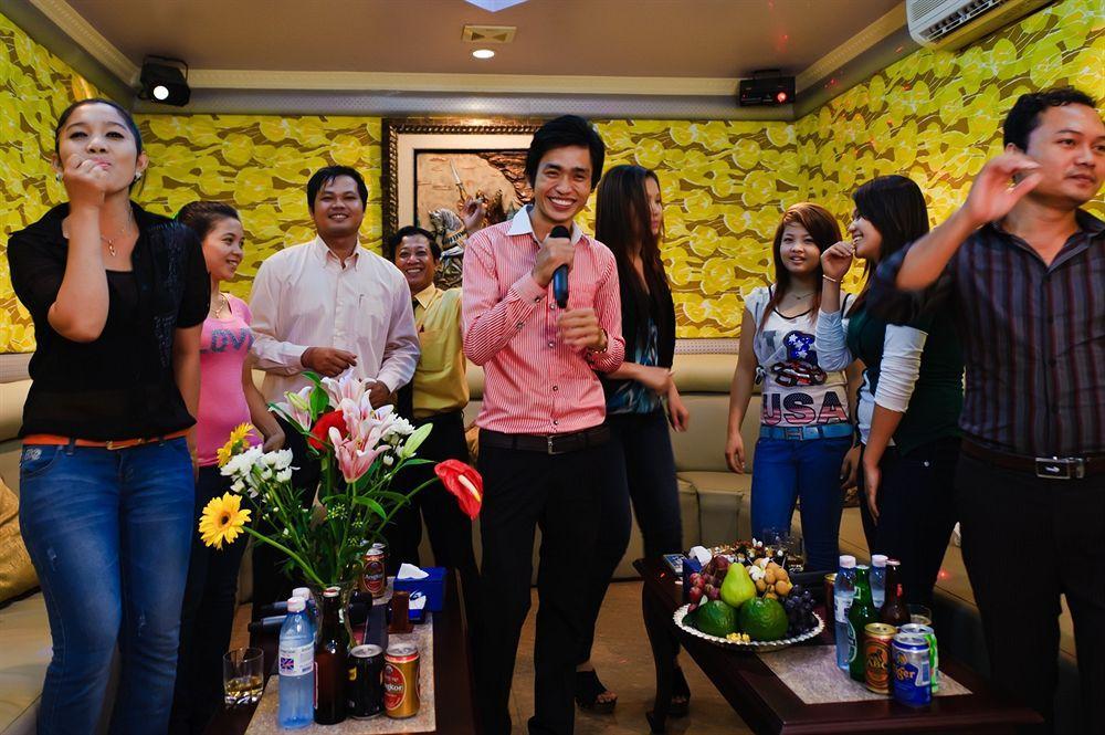 Hotel Luxury World พนมเปญ ภายนอก รูปภาพ