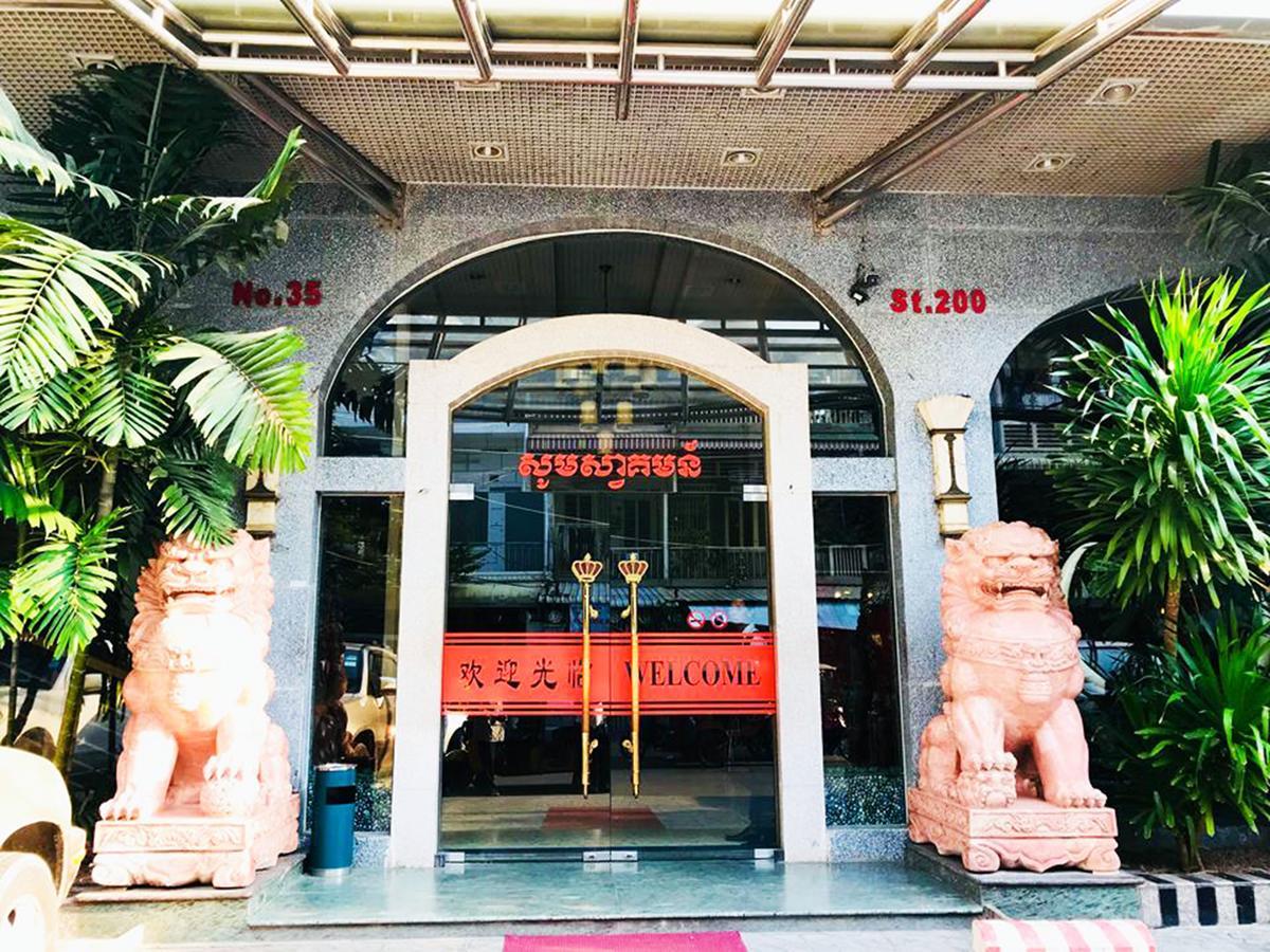 Hotel Luxury World พนมเปญ ภายนอก รูปภาพ